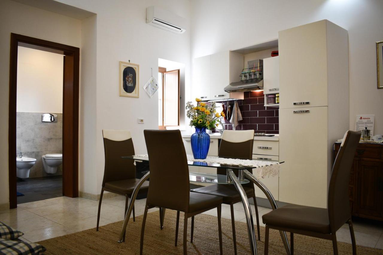 Appartement La Terrazza Sul Tempio à Brindisi Extérieur photo
